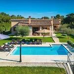 Tina Barban Holiday home Pula